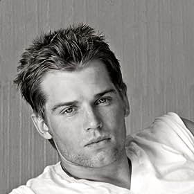 Mike Vogel Mike Vogel