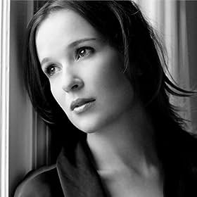 Claire van der Boom Claire van der Boom