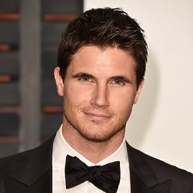 Robbie Amell Robbie Amell