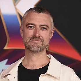 Sean Gunn Sean Gunn