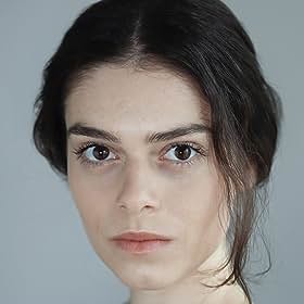 Leona Sklenickova